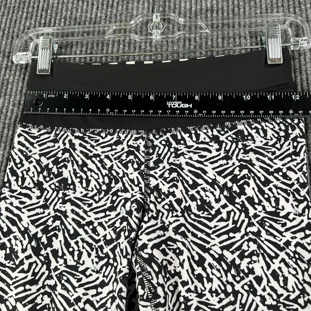 Lululemon Leggings Womens‎ Size 2 Black White Activewear Workout Casual Gym
